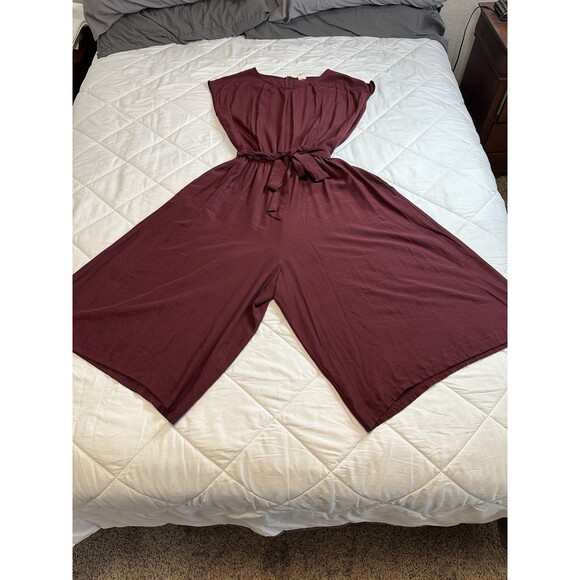 Vintage Limitless Cropped Jumpsuit, Size M Feels Like Silk - Picture 6 of 15